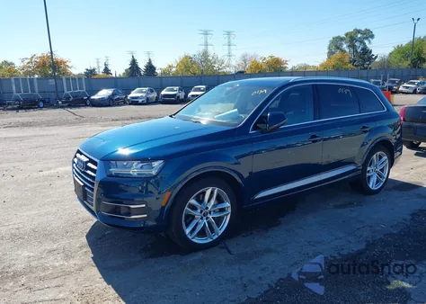 2018 Audi Q7 3.0T Premium из США, поврежденный, VIN WA1VAAF75JD052564